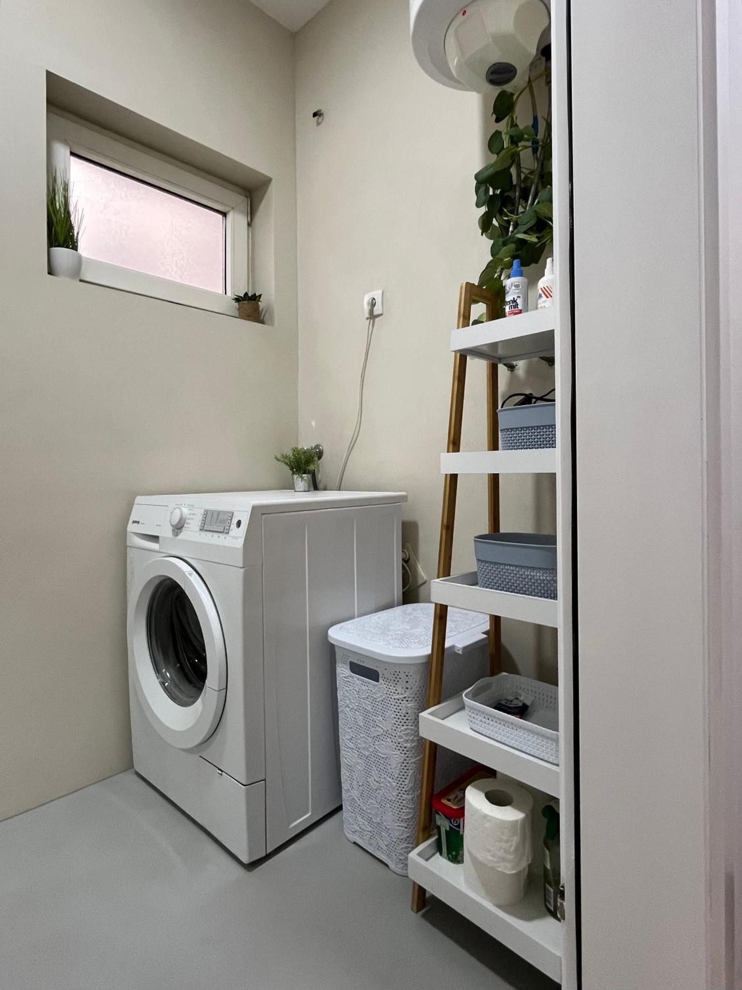 נובי סאד Apartment Vera With Free Garage מראה חיצוני תמונה